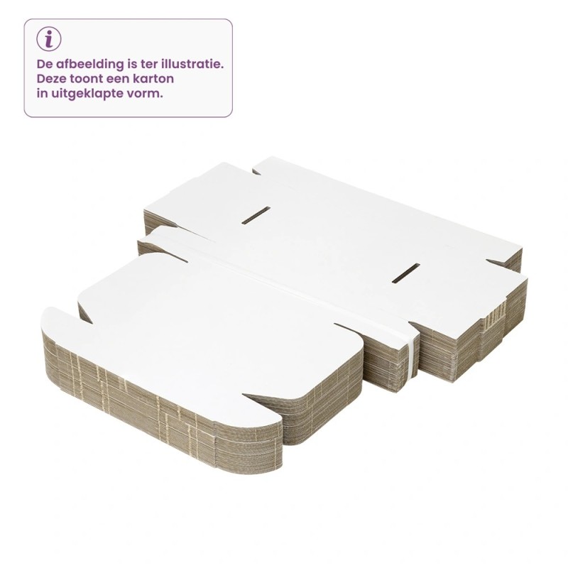 kleine witte verzenddoos met bovenklep